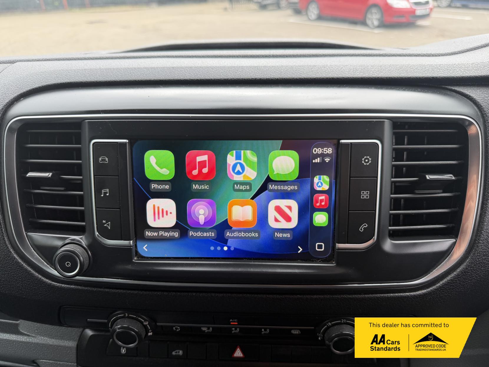 2020 Vauxhall Vivaro 1.5 Turbo D 2900 Sportive Panel Van 5dr Diesel Manual L2 H1 Euro 6 (s/s) (100 ps) - Thumbnail 33
