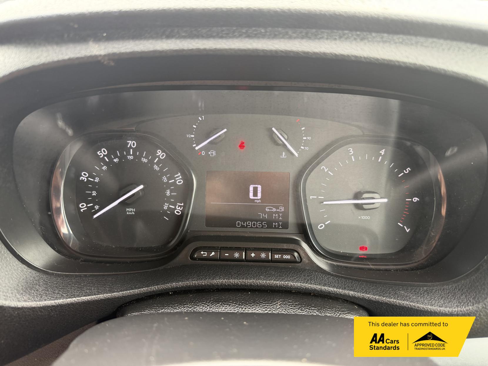 2020 Vauxhall Vivaro 1.5 Turbo D 2900 Sportive Panel Van 5dr Diesel Manual L2 H1 Euro 6 (s/s) (100 ps) - Thumbnail 44