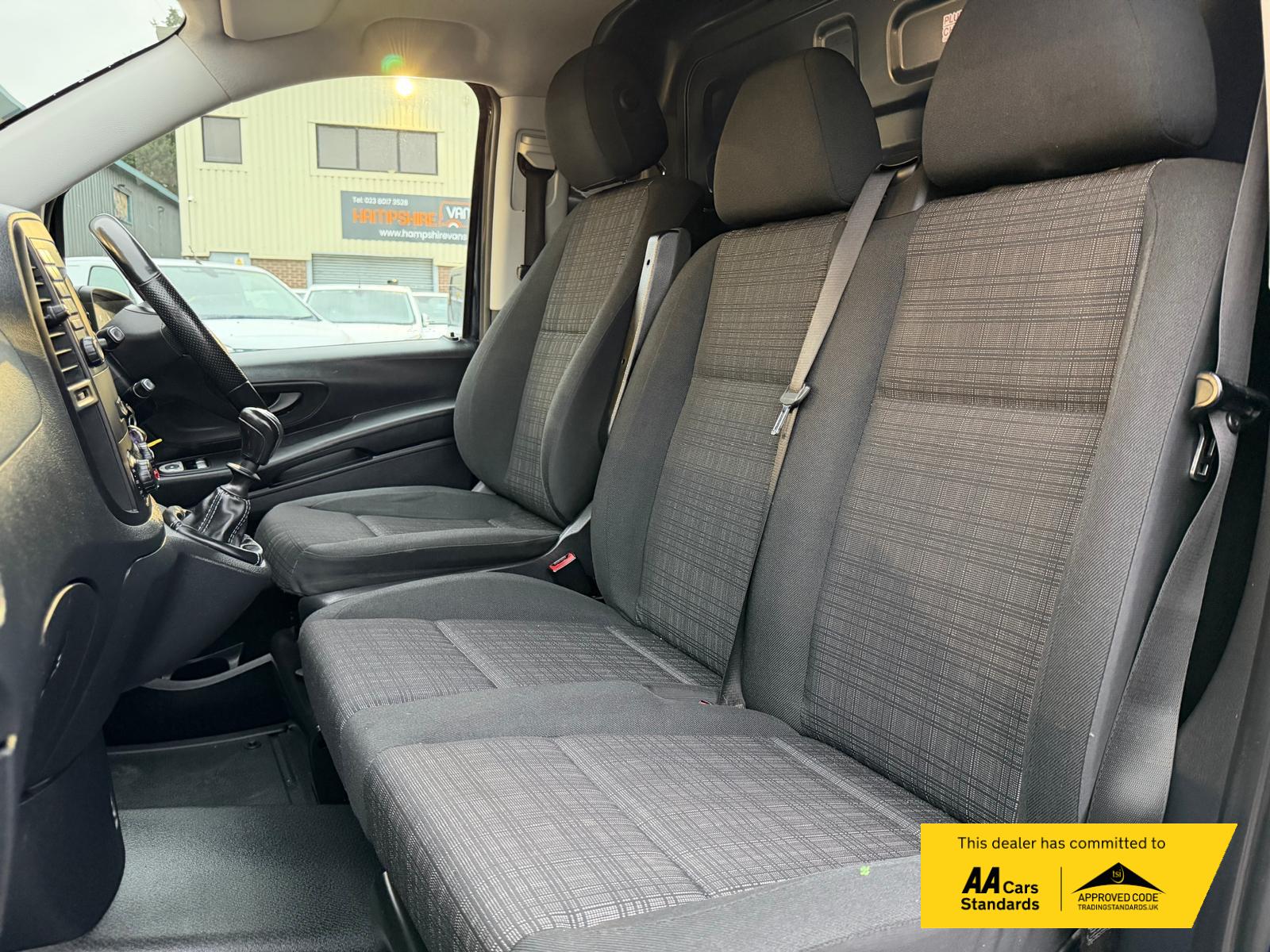 Mercedes-Benz Vito 2.1 114 CDI Premium Panel Van 5dr Diesel Manual RWD L3 Euro 6 (s/s) (136 ps)