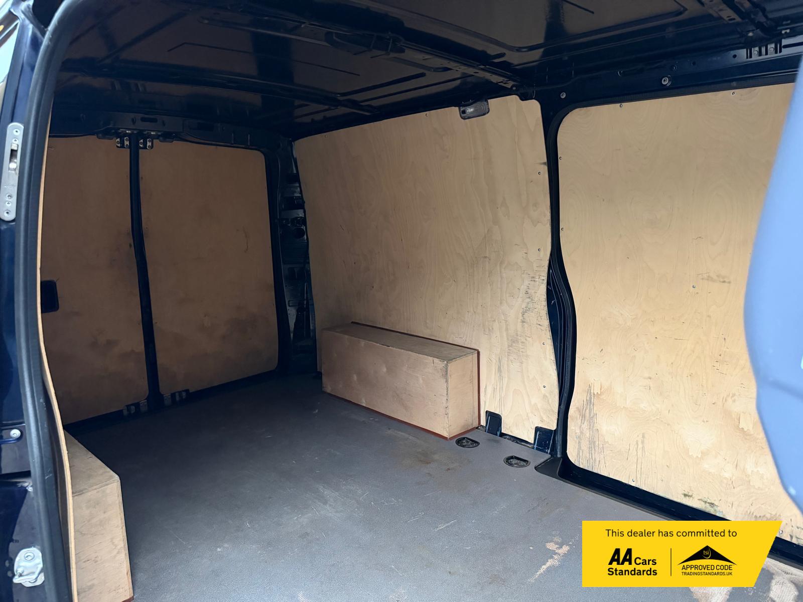 Mercedes-Benz Vito 2.1 114 CDI Premium Panel Van 5dr Diesel Manual RWD L3 Euro 6 (s/s) (136 ps)