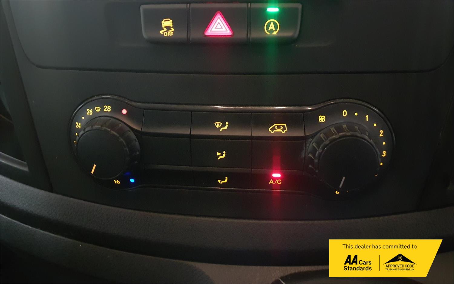 Mercedes-Benz Vito 2.1 114 CDI Premium Panel Van 5dr Diesel Manual RWD L3 Euro 6 (s/s) (136 ps)