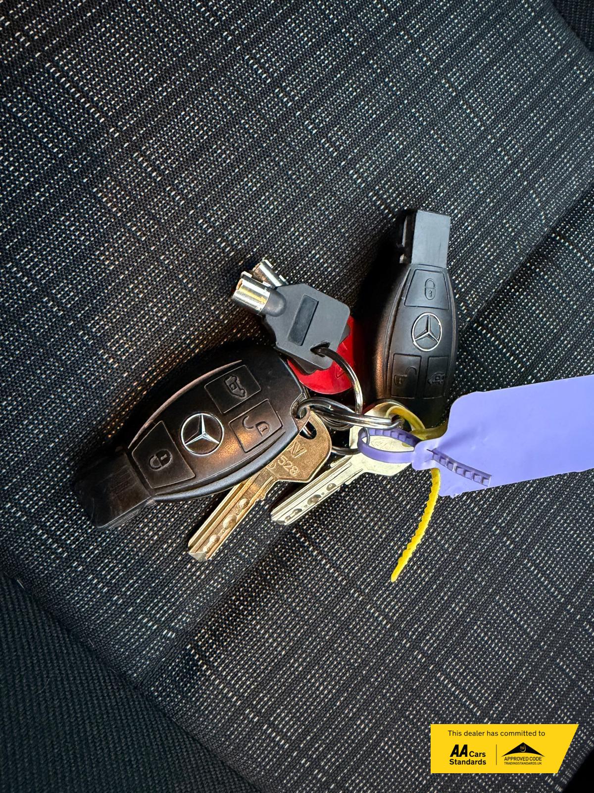 Mercedes-Benz Vito 2.1 114 CDI Premium Panel Van 5dr Diesel Manual RWD L3 Euro 6 (s/s) (136 ps)