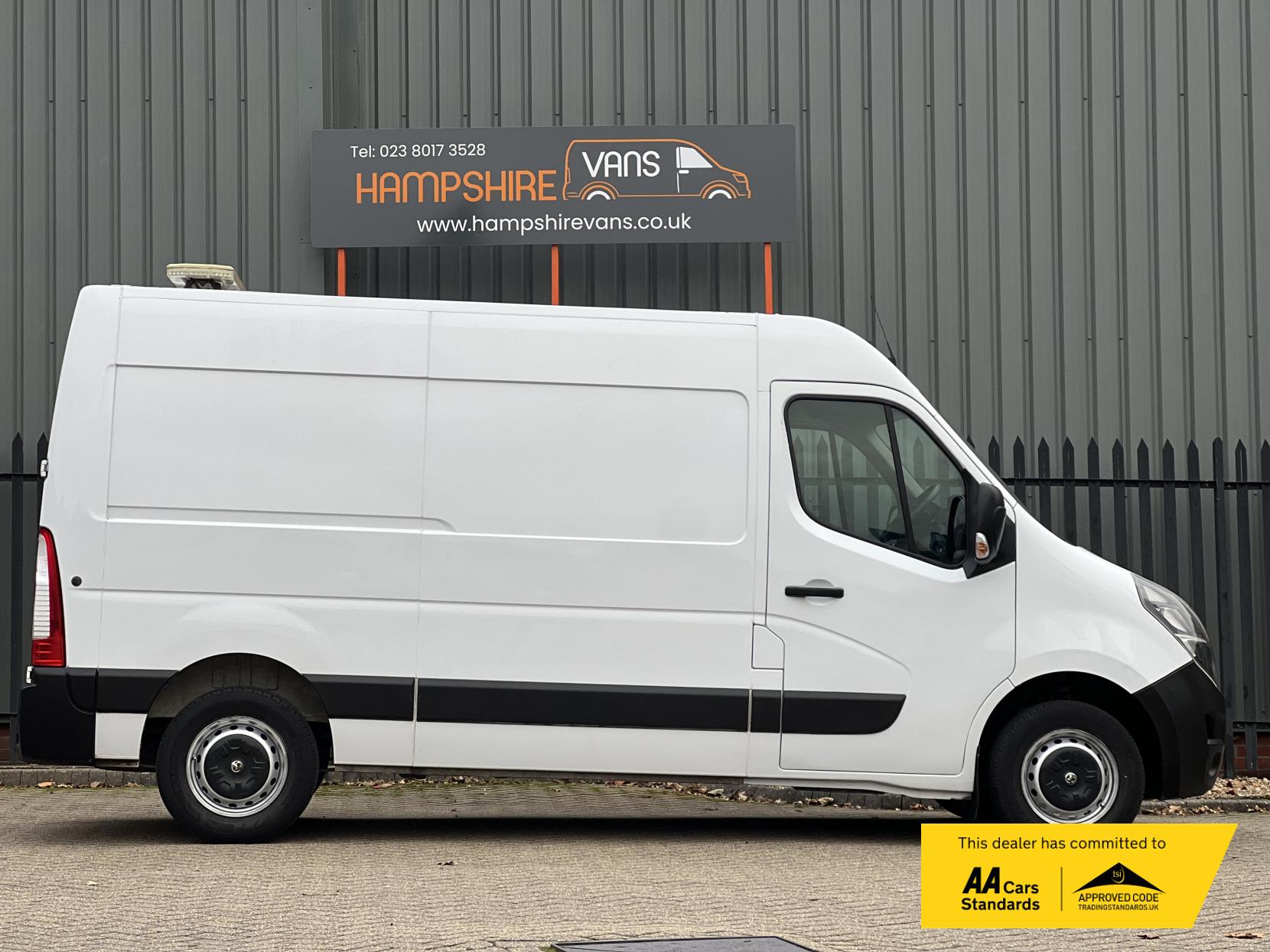 Vauxhall Movano 2.3 CDTi 3500 BiTurbo Edition Panel Van 5dr Diesel Manual FWD L2 H2 Euro 6 (s/s) (150 ps)