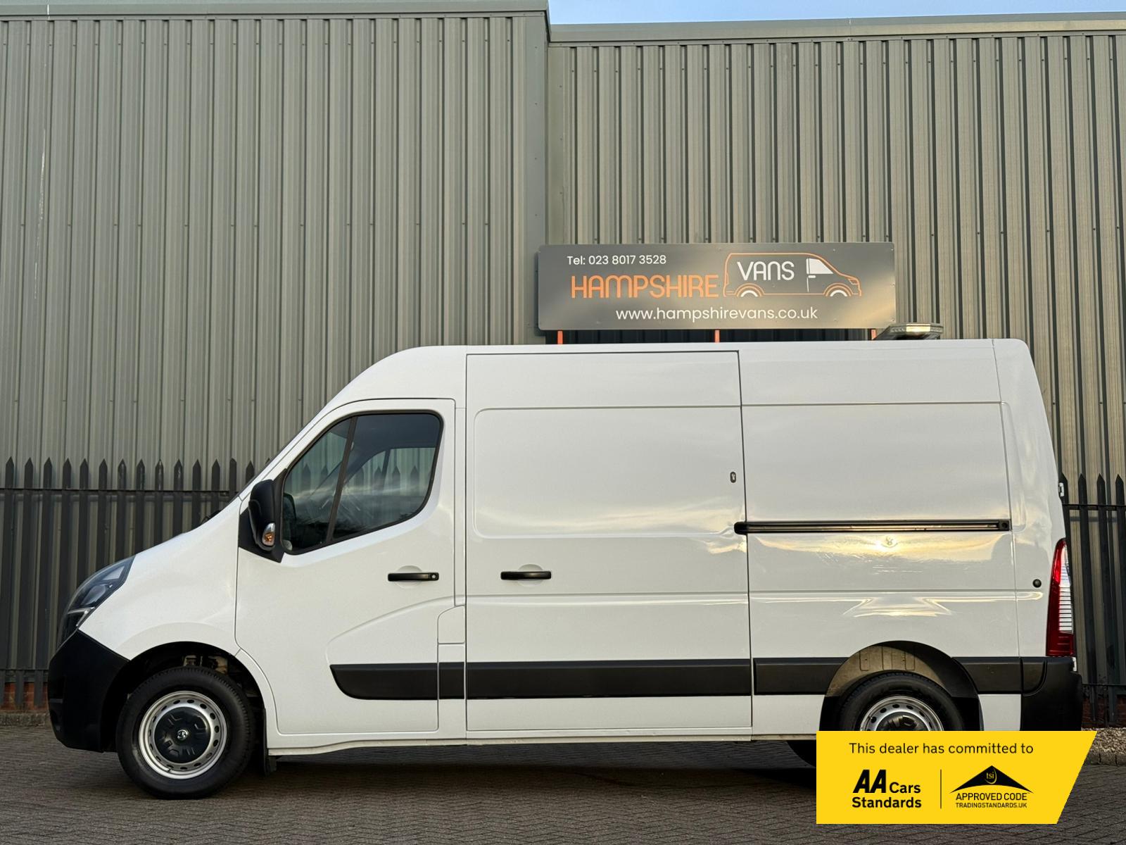 Vauxhall Movano 2.3 CDTi 3500 BiTurbo Edition Panel Van 5dr Diesel Manual FWD L2 H2 Euro 6 (s/s) (150 ps)