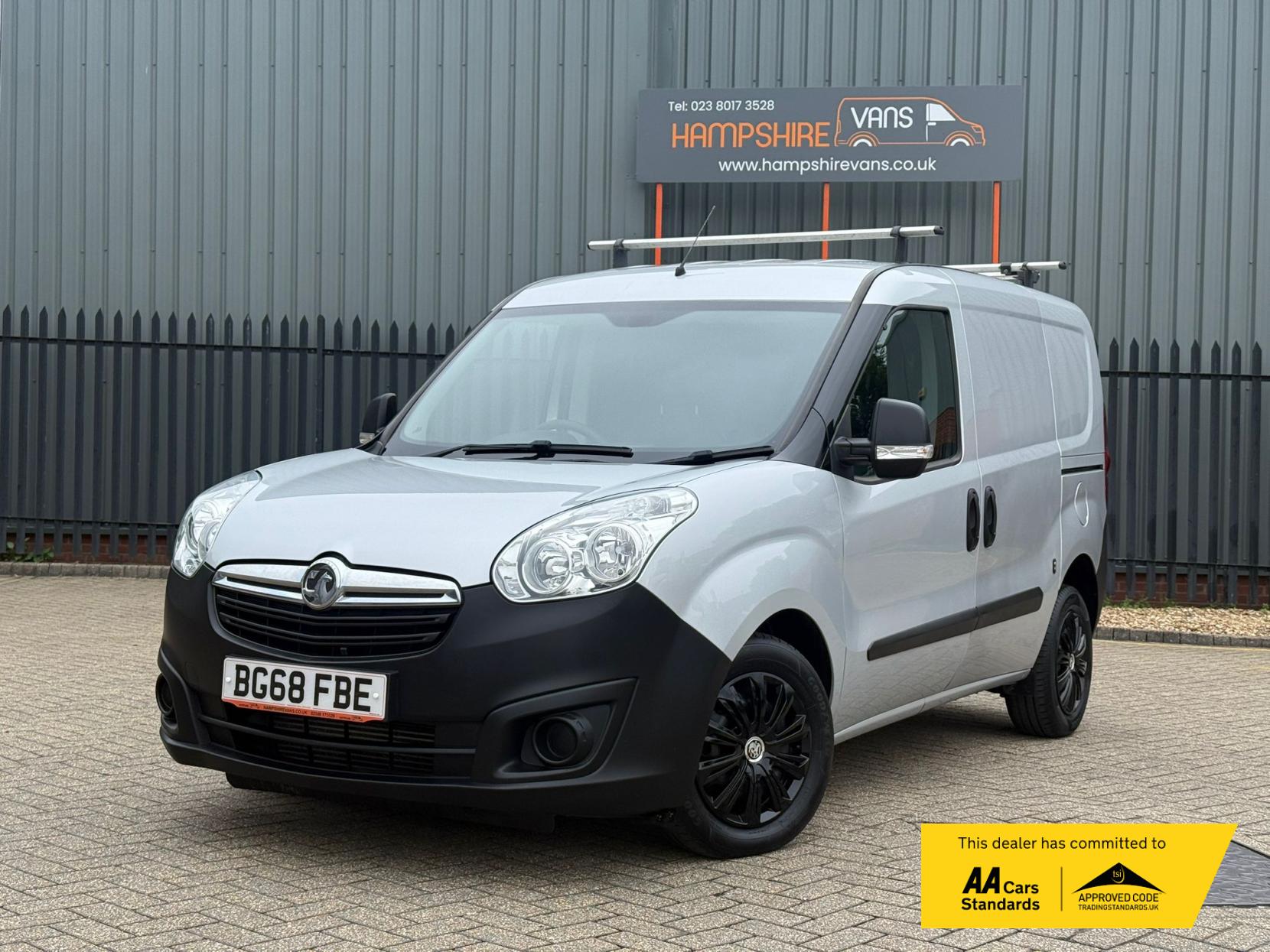 2018 Vauxhall Combo - Thumbnail 5