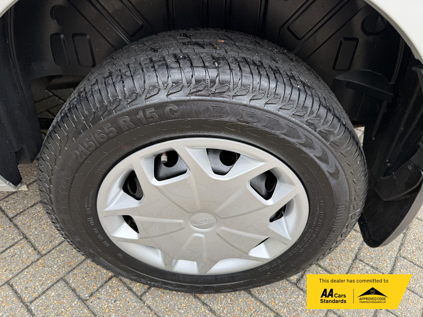 Ford Transit Custom 2.0 TDCi 270 Trend Panel Van 5dr Diesel Manual L1 H1 (157 g/km, 128 bhp)