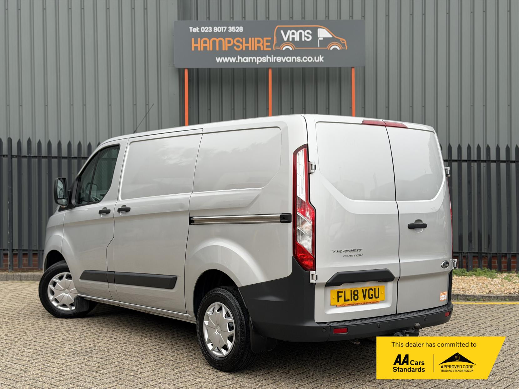 Ford Transit Custom 2.0 TDCi 270 Trend Panel Van 5dr Diesel Manual L1 H1 (157 g/km, 128 bhp)