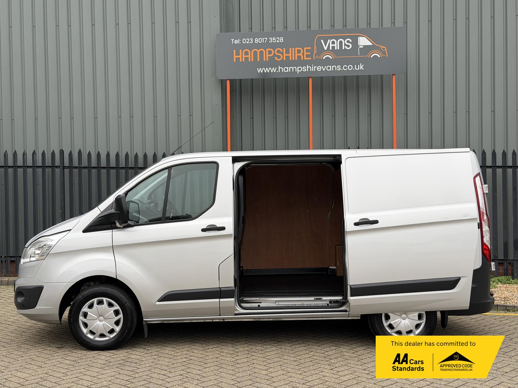 Ford Transit Custom 2.0 TDCi 270 Trend Panel Van 5dr Diesel Manual L1 H1 (157 g/km, 128 bhp)