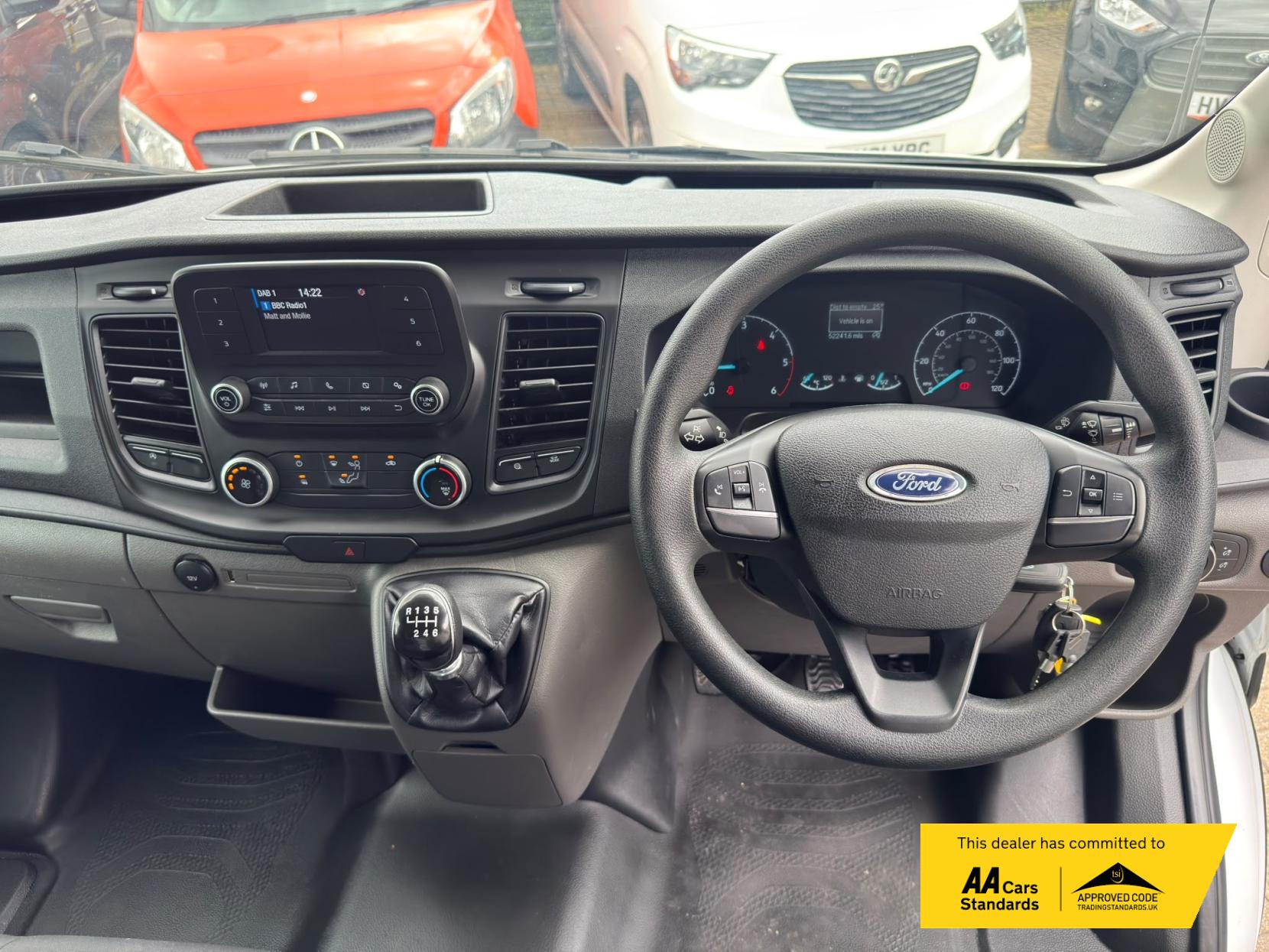 2021 Ford Transit 2.0 350 EcoBlue Leader Luton 3dr Diesel Manual FWD L4 Euro 6 (s/s) (130 ps) - Thumbnail 48