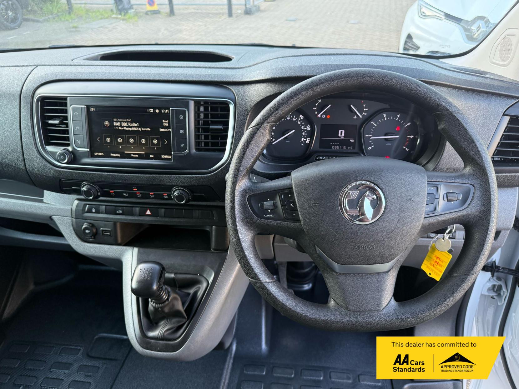 Vauxhall Vivaro 1.5 Turbo D 2900 Dynamic Panel Van 6dr Diesel Manual L2 H1 Euro 6 (s/s) (100 ps)