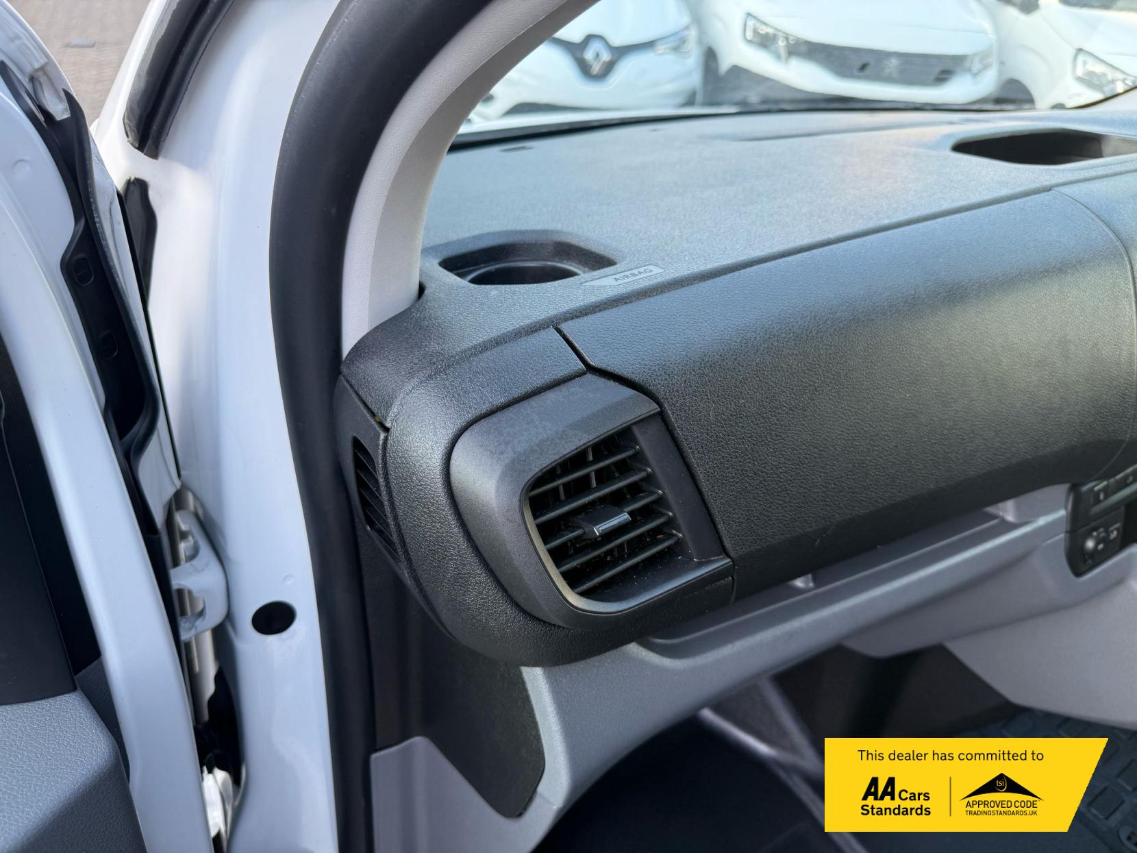 Vauxhall Vivaro 1.5 Turbo D 2900 Dynamic Panel Van 6dr Diesel Manual L2 H1 Euro 6 (s/s) (100 ps)