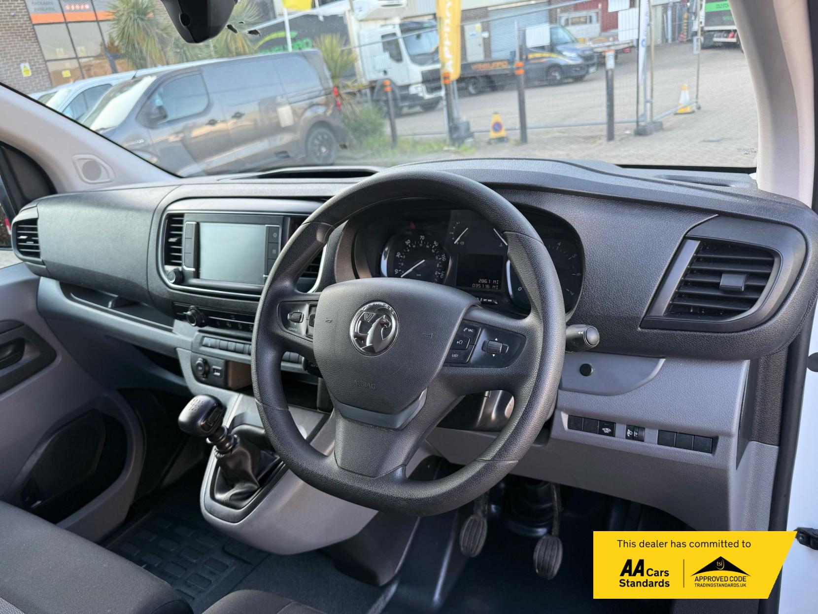 Vauxhall Vivaro 1.5 Turbo D 2900 Dynamic Panel Van 6dr Diesel Manual L2 H1 Euro 6 (s/s) (100 ps)