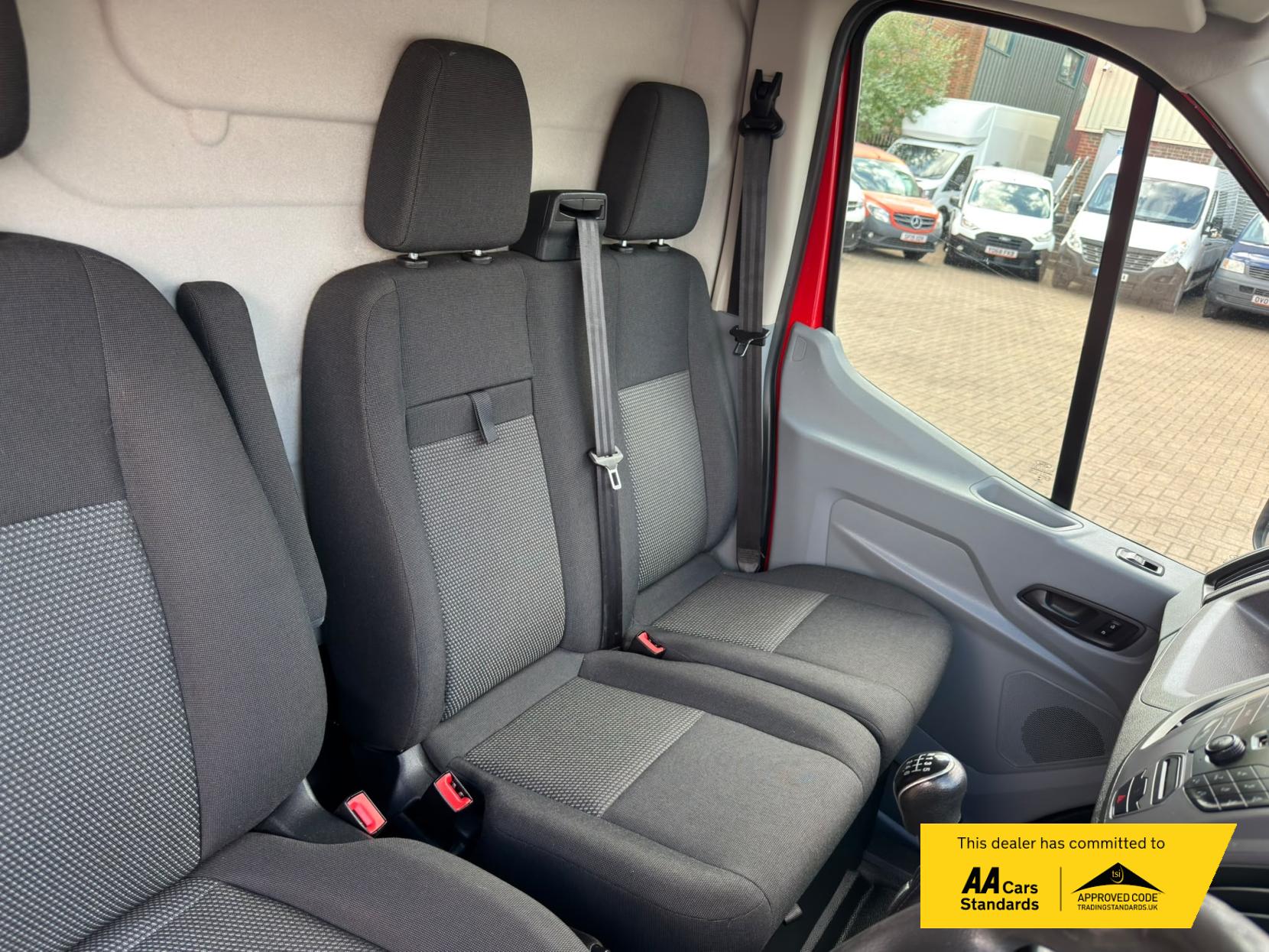 2018 Ford Transit 2.0 350 EcoBlue Panel Van 5dr Diesel Manual RWD L3 H3 Euro 6 (130 ps) - Thumbnail 20