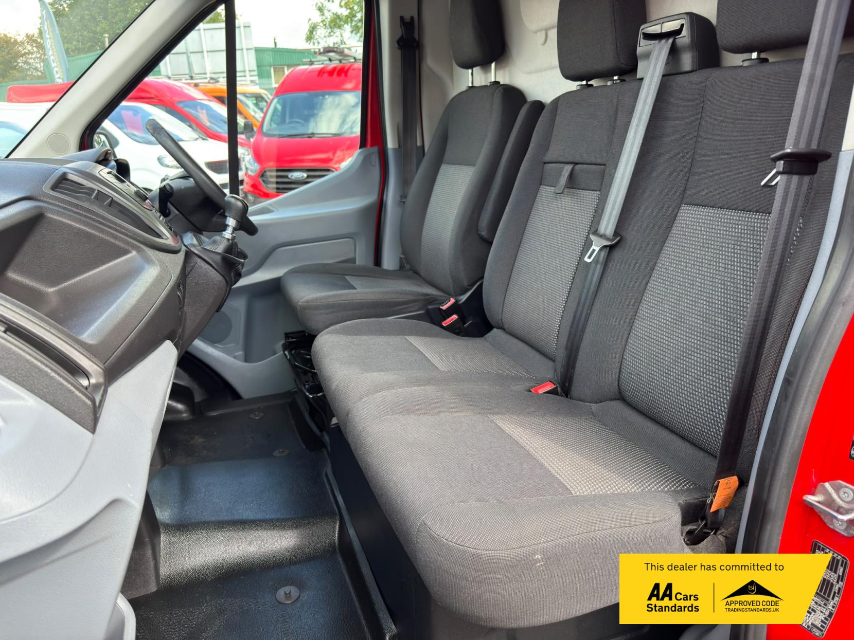 2018 Ford Transit 2.0 350 EcoBlue Panel Van 5dr Diesel Manual RWD L3 H3 Euro 6 (130 ps) - Thumbnail 19