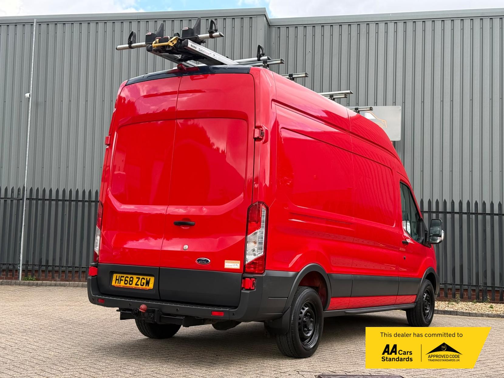 2018 Ford Transit 2.0 350 EcoBlue Panel Van 5dr Diesel Manual RWD L3 H3 Euro 6 (130 ps) - Thumbnail 3