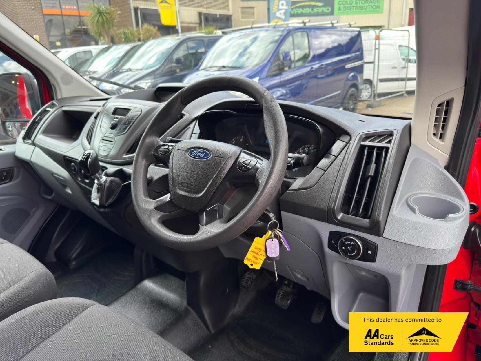2018 Ford Transit 2.0 350 EcoBlue Panel Van 5dr Diesel Manual RWD L3 H3 Euro 6 (130 ps) - Thumbnail 40