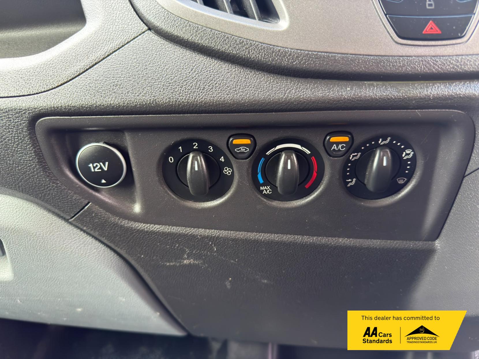 2018 Ford Transit 2.0 350 EcoBlue Panel Van 5dr Diesel Manual RWD L3 H3 Euro 6 (130 ps) - Thumbnail 29