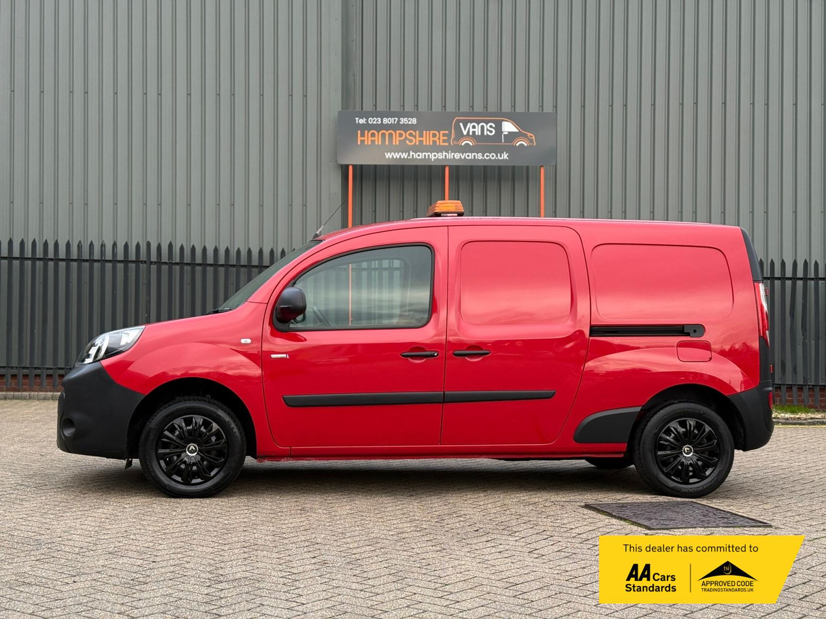 Renault Kangoo Maxi ZE 33kWh Business Panel Van 6dr Electric Auto L3 H1 (60 ps)