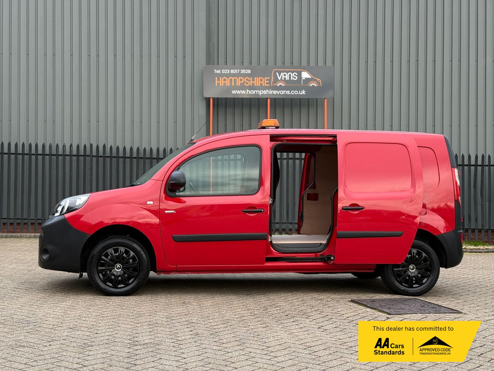 Renault Kangoo Maxi ZE 33kWh Business Panel Van 6dr Electric Auto L3 H1 (60 ps)