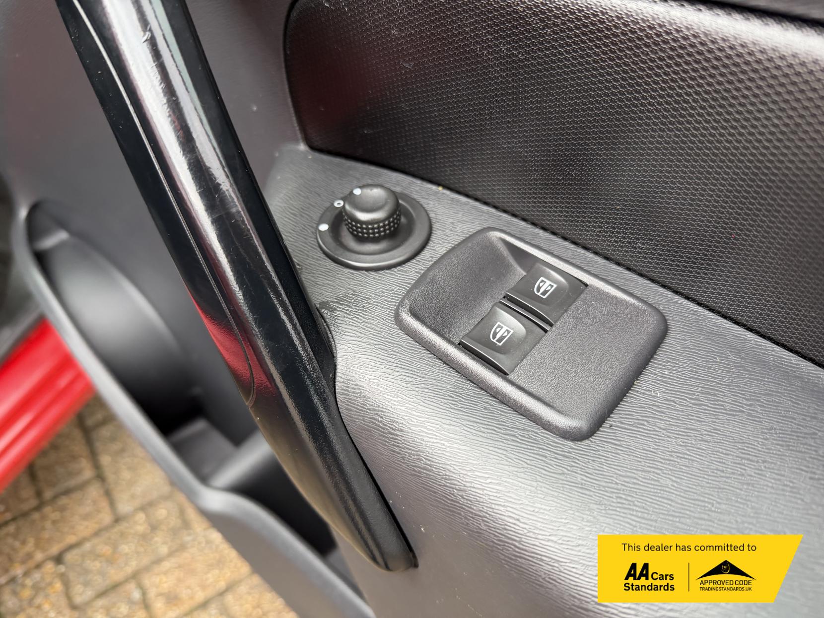 Renault Kangoo Maxi ZE 33kWh Business Panel Van 6dr Electric Auto L3 H1 (60 ps)