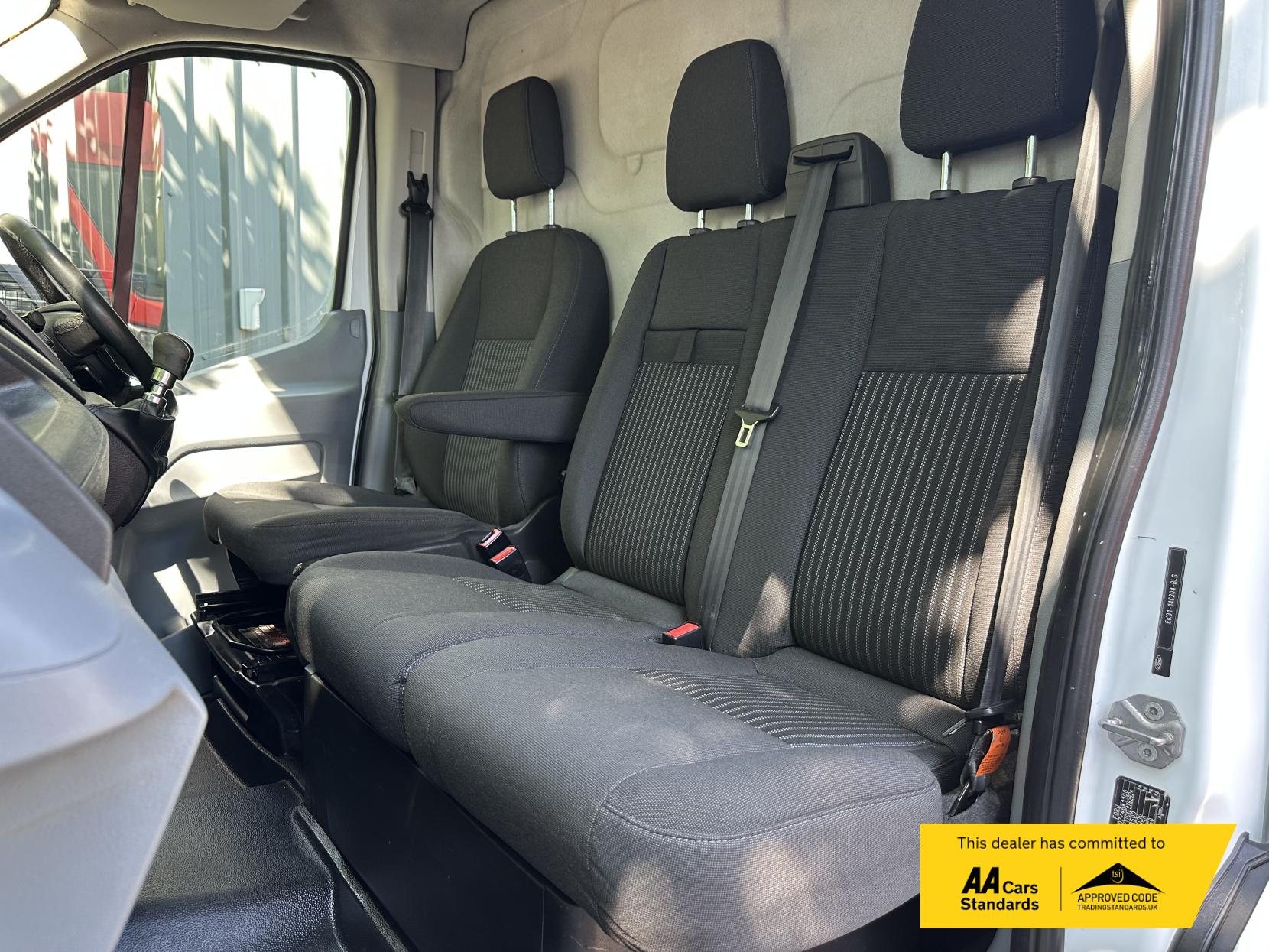 Ford Transit 2.2 TDCi 350 Trend Panel Van 5dr Diesel Manual RWD L3 H2 Euro 5 (125 ps)