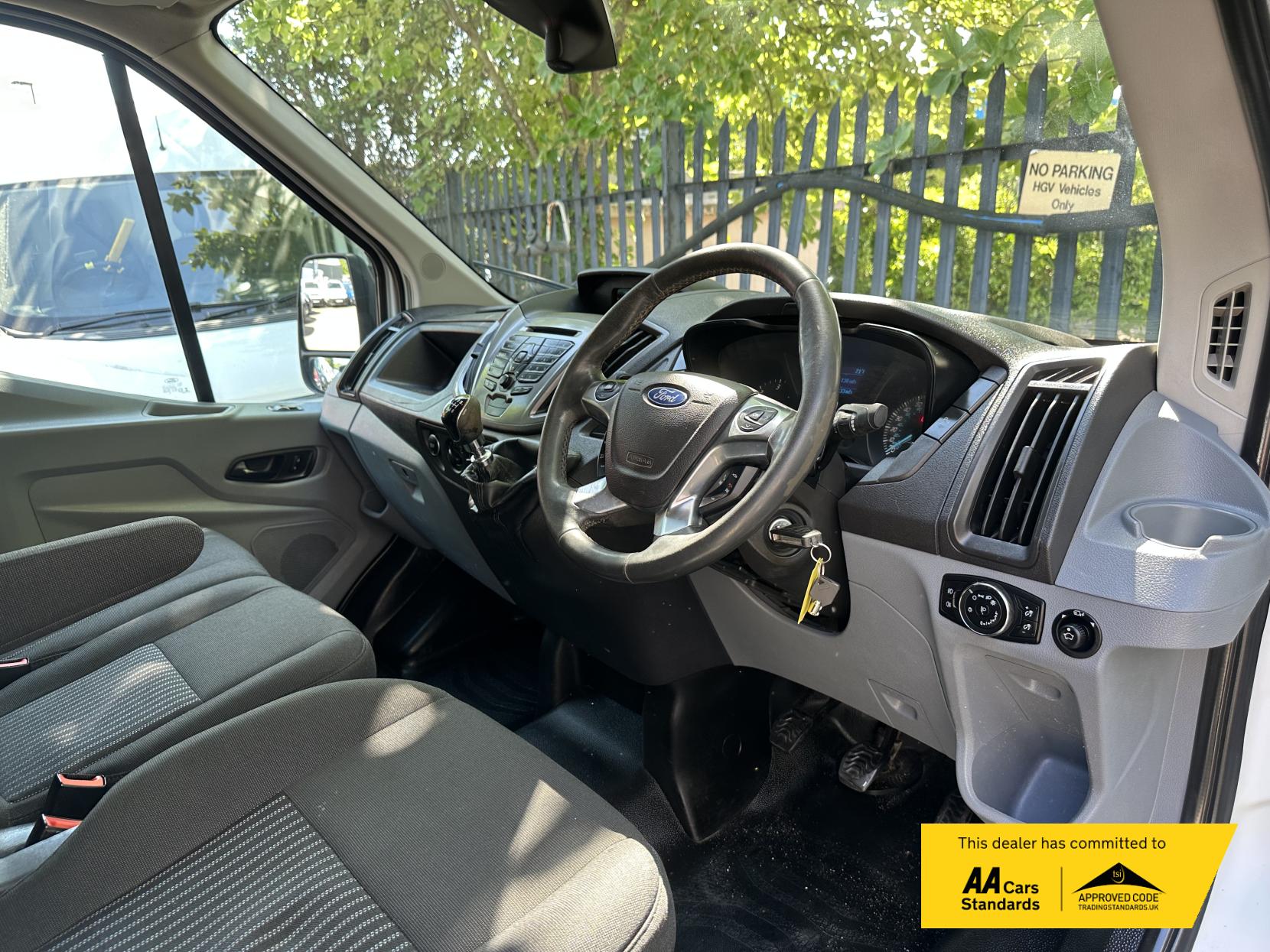 Ford Transit 2.2 TDCi 350 Trend Panel Van 5dr Diesel Manual RWD L3 H2 Euro 5 (125 ps)