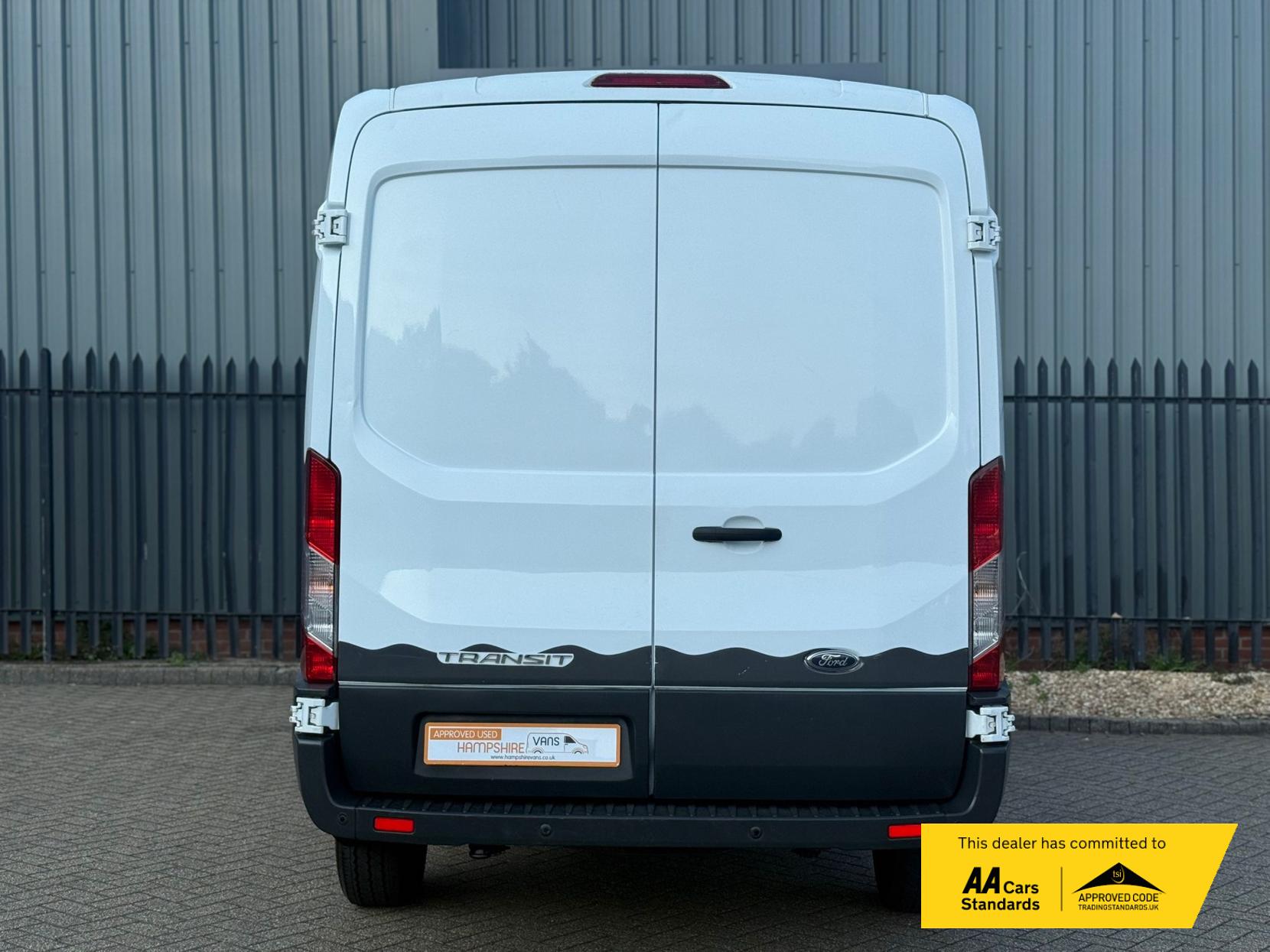 Ford Transit 2.2 TDCi 350 Trend Panel Van 5dr Diesel Manual RWD L3 H2 Euro 5 (125 ps)