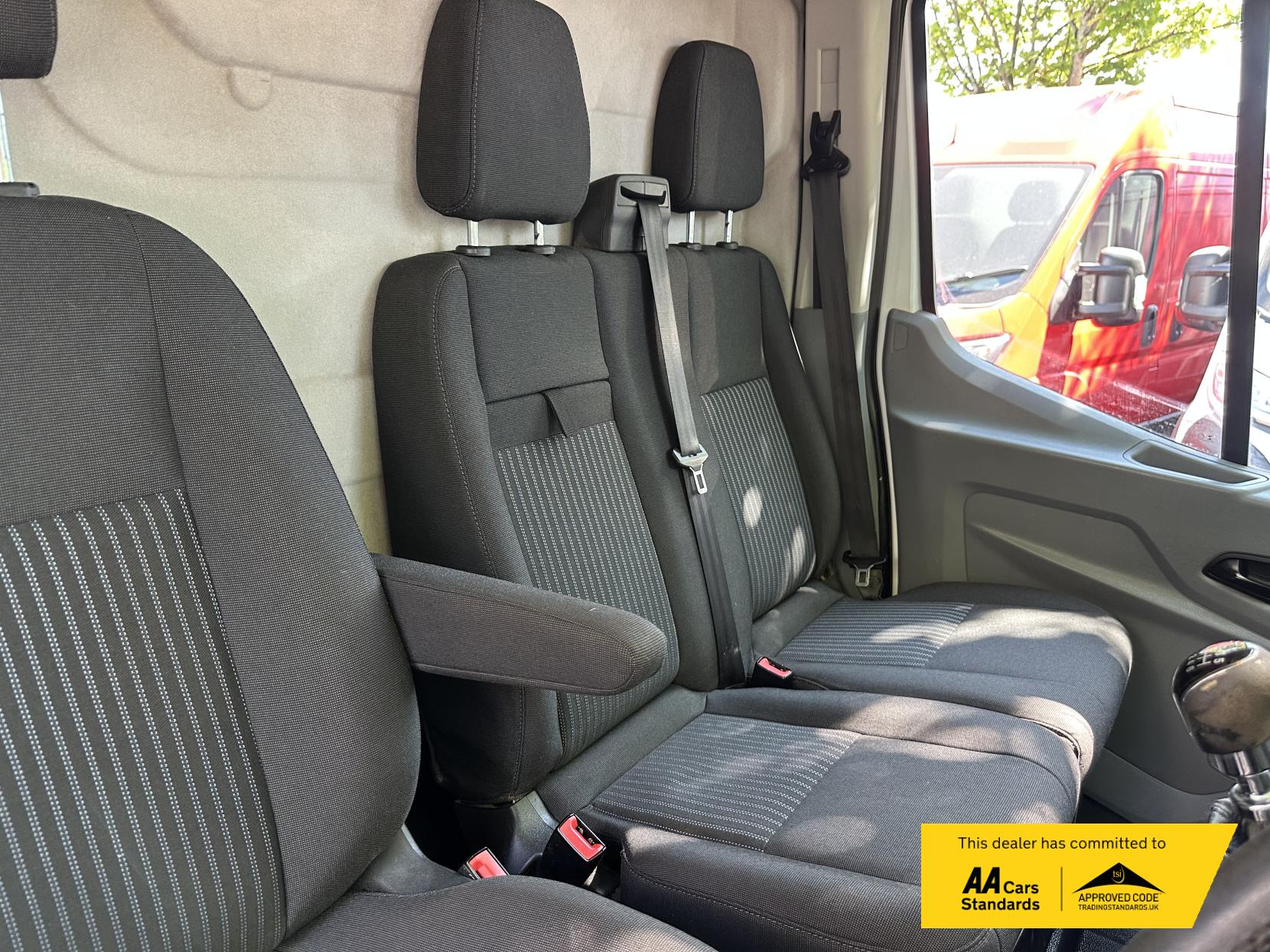 Ford Transit 2.2 TDCi 350 Trend Panel Van 5dr Diesel Manual RWD L3 H2 Euro 5 (125 ps)