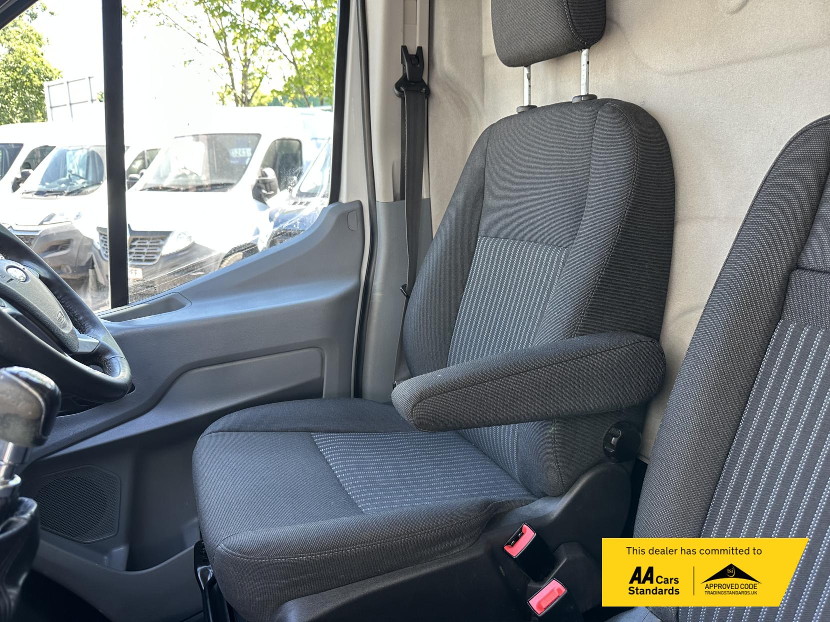 Ford Transit 2.2 TDCi 350 Trend Panel Van 5dr Diesel Manual RWD L3 H2 Euro 5 (125 ps)