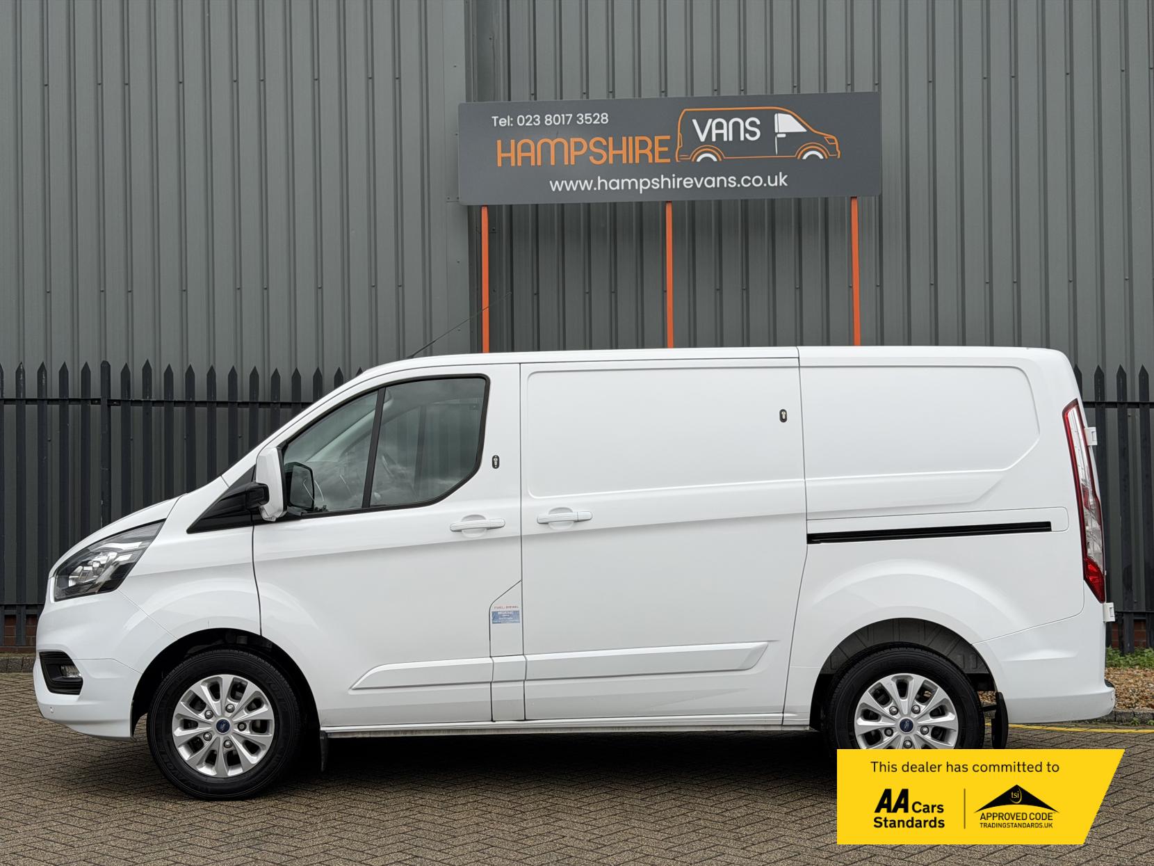 Ford Transit Custom 2.0 300 EcoBlue Limited Panel Van 5dr Diesel Auto L1 H1 Euro 6 (s/s) (130 ps)