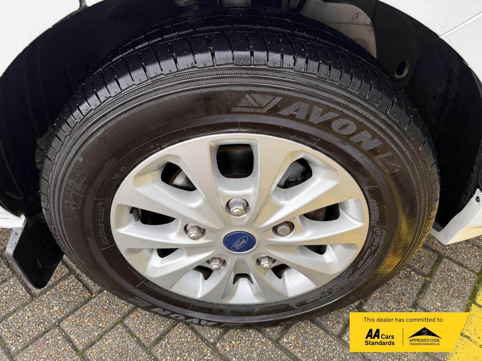 Ford Transit Custom 2.0 300 EcoBlue Limited Panel Van 5dr Diesel Auto L1 H1 Euro 6 (s/s) (130 ps)