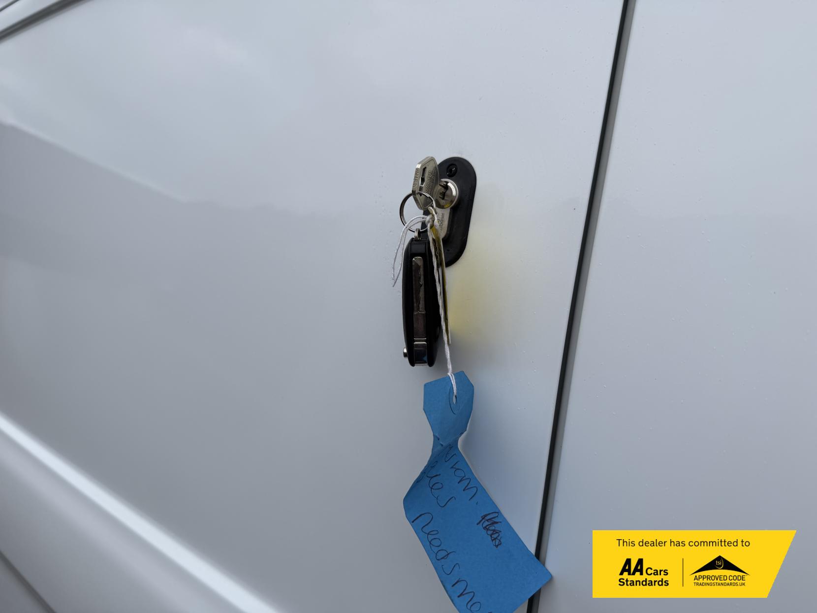 Ford Transit Custom 2.0 300 EcoBlue Limited Panel Van 5dr Diesel Auto L1 H1 Euro 6 (s/s) (130 ps)