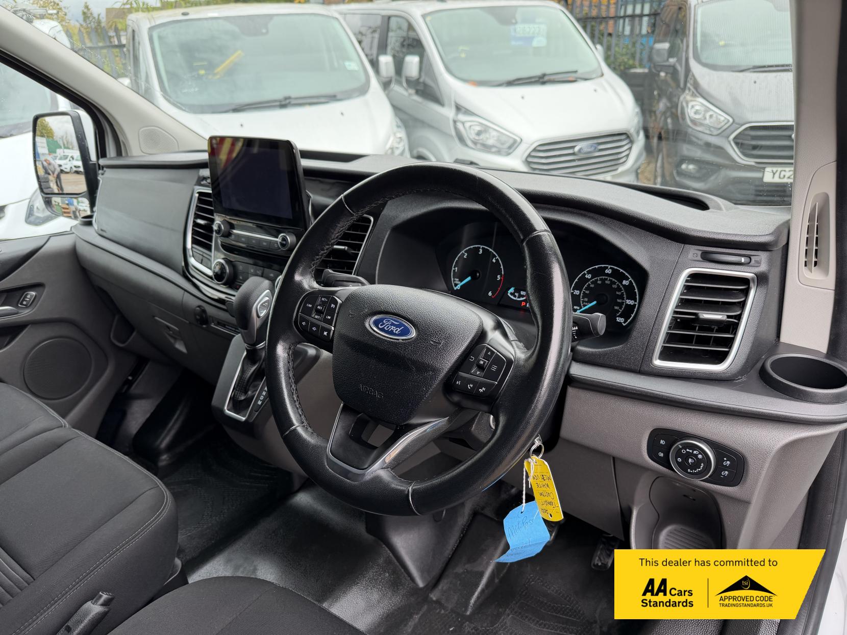 Ford Transit Custom 2.0 300 EcoBlue Limited Panel Van 5dr Diesel Auto L1 H1 Euro 6 (s/s) (130 ps)