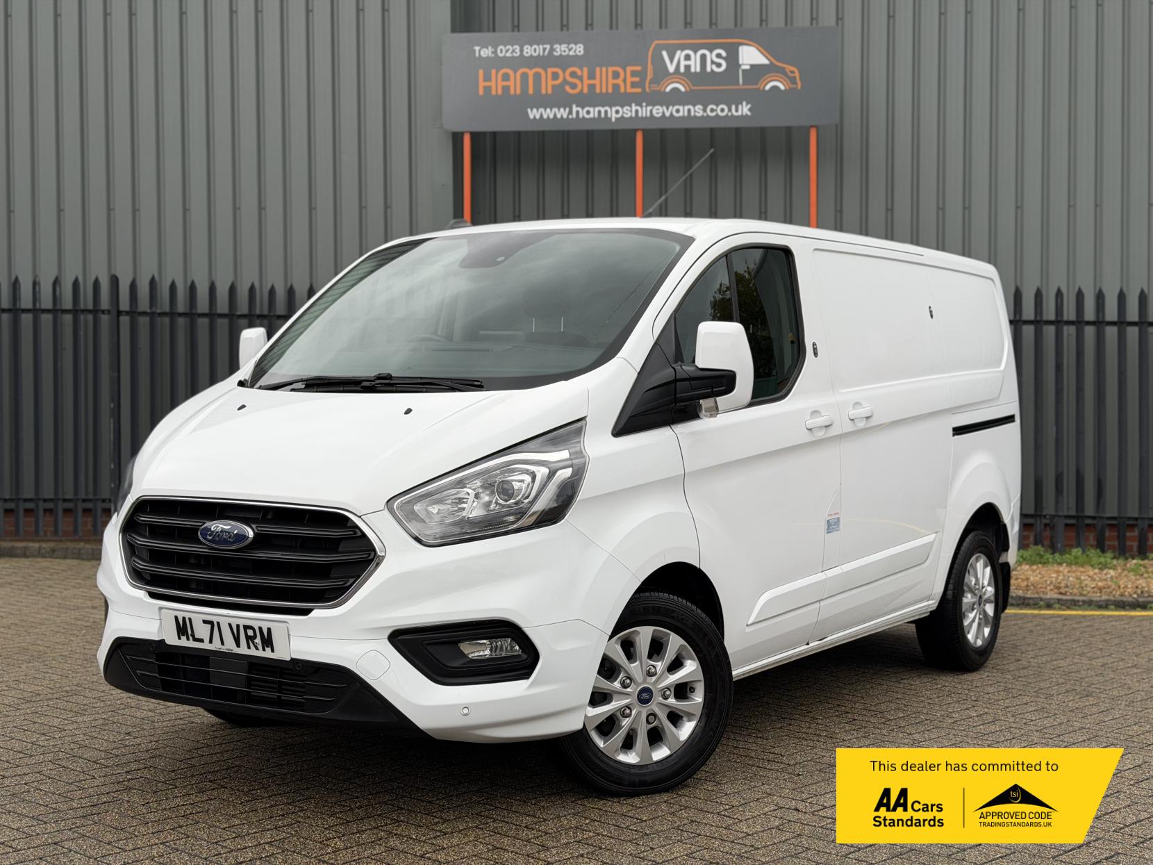 Ford Transit Custom 2.0 300 EcoBlue Limited Panel Van 5dr Diesel Auto L1 H1 Euro 6 (s/s) (130 ps)