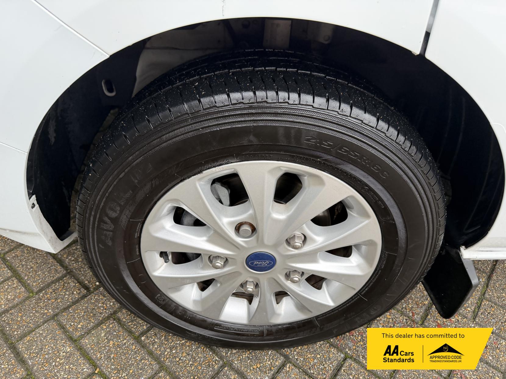 Ford Transit Custom 2.0 300 EcoBlue Limited Panel Van 5dr Diesel Auto L1 H1 Euro 6 (s/s) (130 ps)