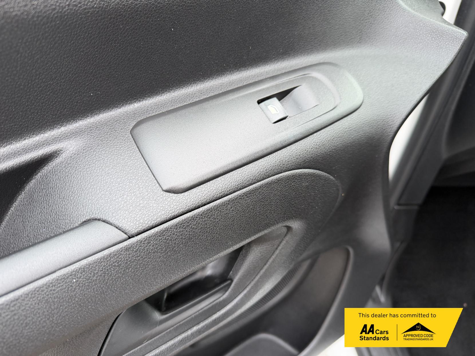 Vauxhall Combo 1.5 Turbo D 2300 Sportive Panel Van 4dr Diesel Manual L2 H1 Euro 6 (s/s) (100 ps)