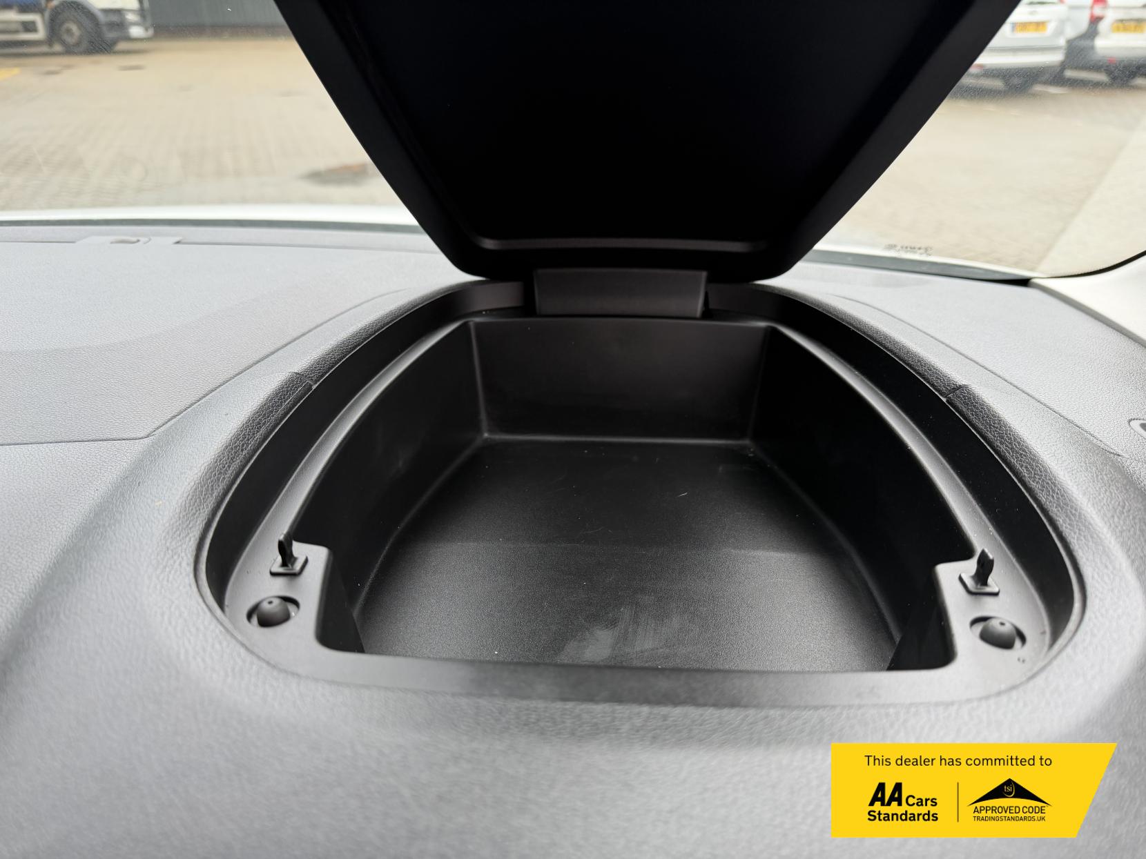 Vauxhall Combo 1.5 Turbo D 2300 Sportive Panel Van 4dr Diesel Manual L2 H1 Euro 6 (s/s) (100 ps)