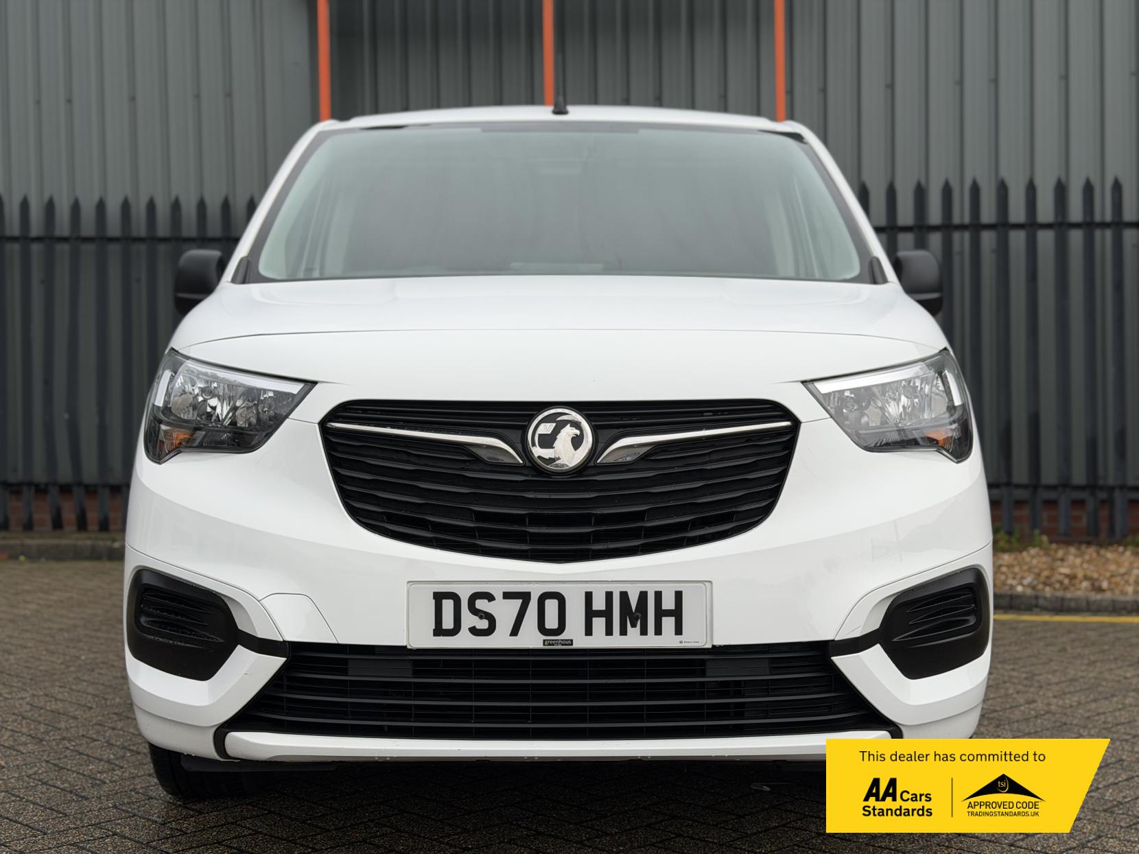 Vauxhall Combo 1.5 Turbo D 2300 Sportive Panel Van 4dr Diesel Manual L2 H1 Euro 6 (s/s) (100 ps)