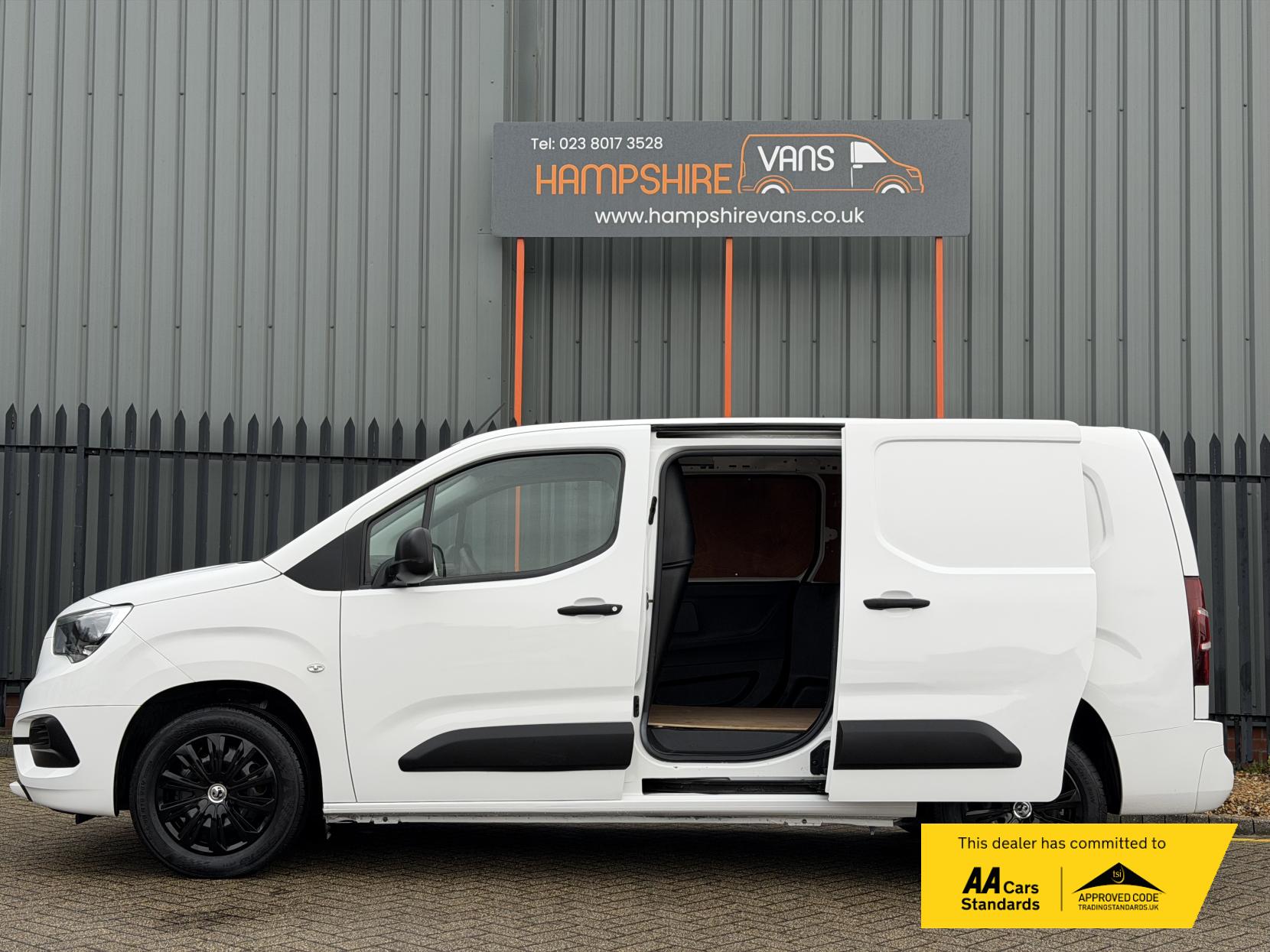 Vauxhall Combo 1.5 Turbo D 2300 Sportive Panel Van 4dr Diesel Manual L2 H1 Euro 6 (s/s) (100 ps)