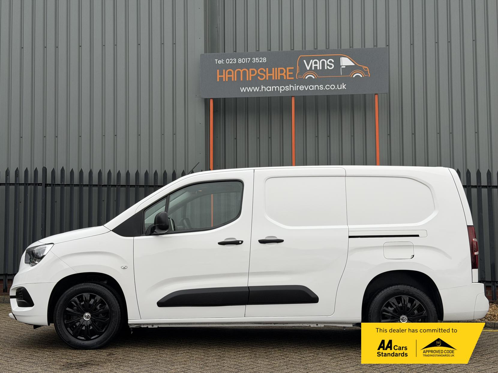 Vauxhall Combo 1.5 Turbo D 2300 Sportive Panel Van 4dr Diesel Manual L2 H1 Euro 6 (s/s) (100 ps)