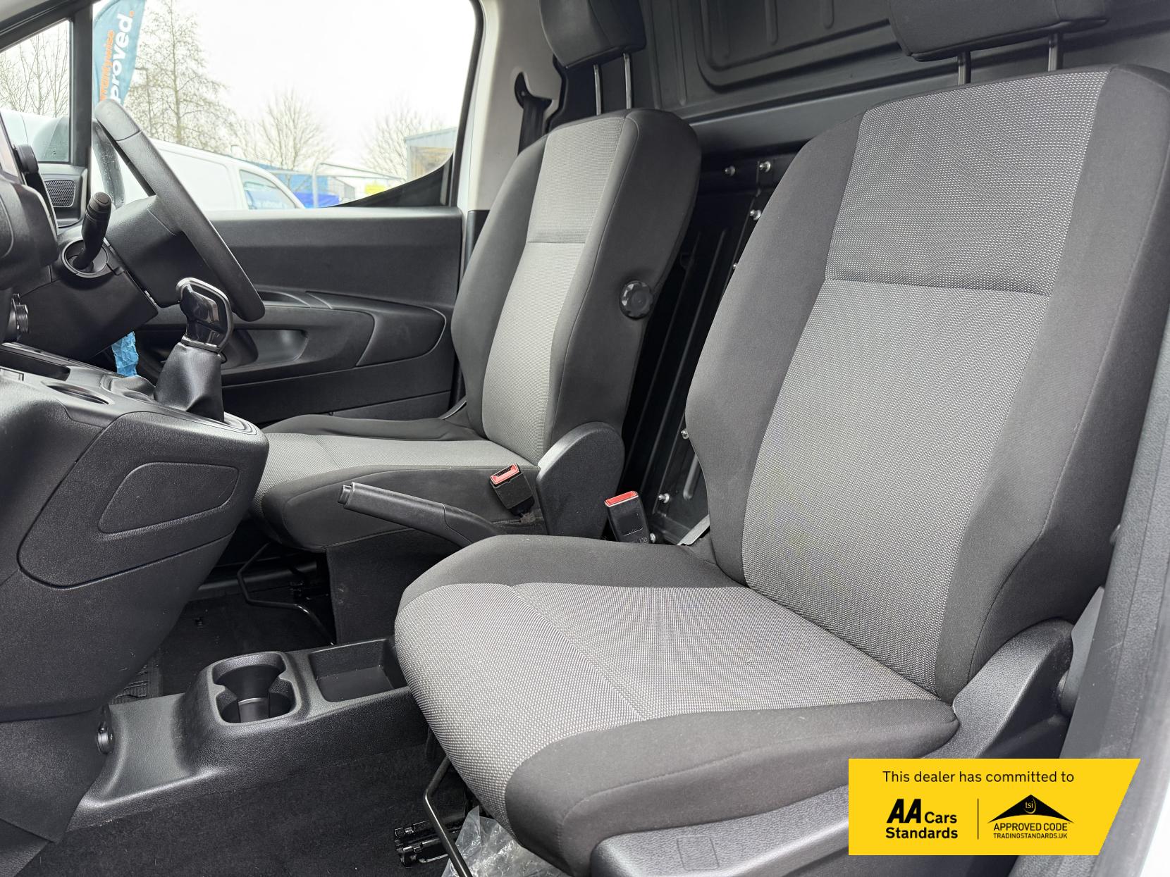 Vauxhall Combo 1.5 Turbo D 2300 Sportive Panel Van 4dr Diesel Manual L2 H1 Euro 6 (s/s) (100 ps)