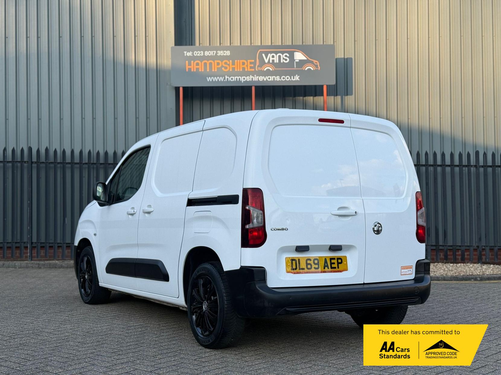 Vauxhall Combo 1.5 Turbo D 2000 Edition Panel Van 4dr Diesel Auto L1 H1 Euro 6 (s/s) (130 ps)