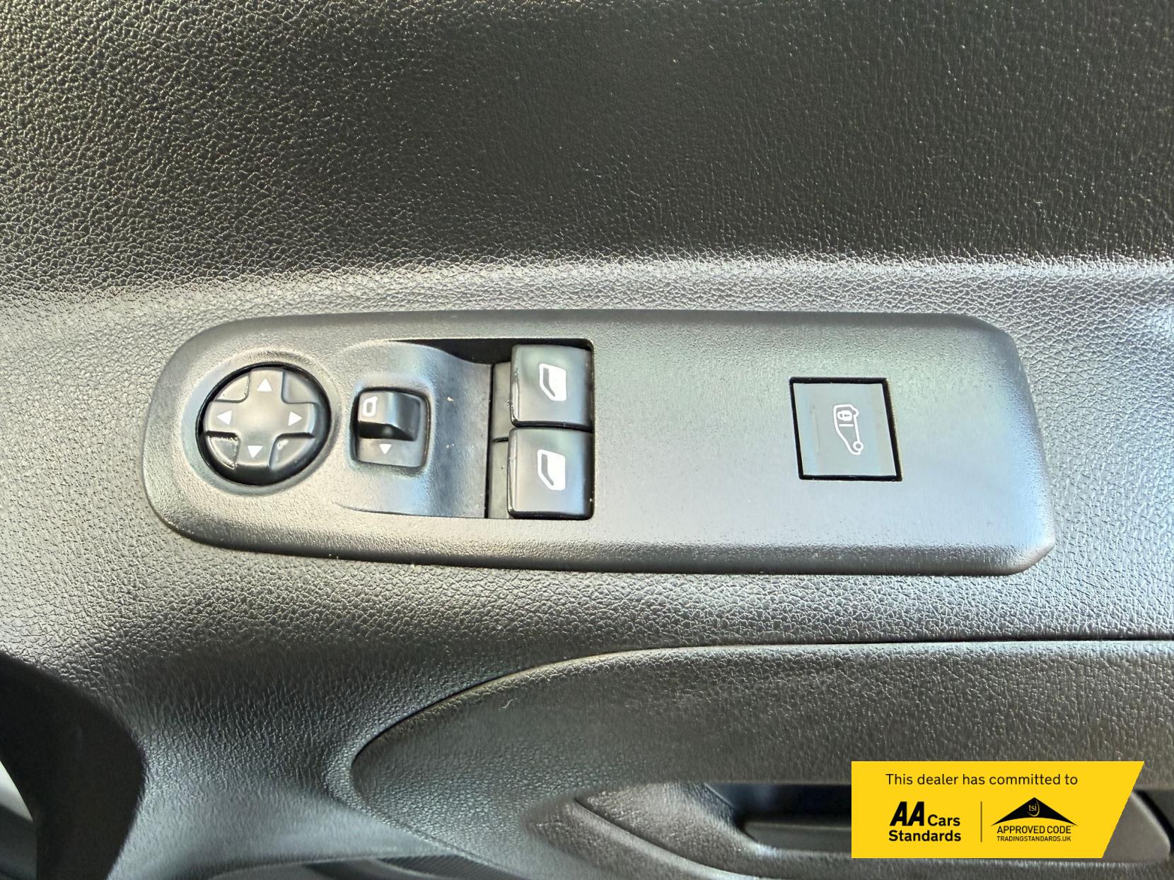 Vauxhall Combo 1.5 Turbo D 2000 Edition Panel Van 4dr Diesel Auto L1 H1 Euro 6 (s/s) (130 ps)