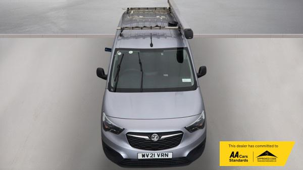 2021 Vauxhall Combo 1.5 Turbo D 2300 Edition Panel Van 4dr Diesel Manual L2 H1 Euro 6 (100 ps) - Thumbnail 7