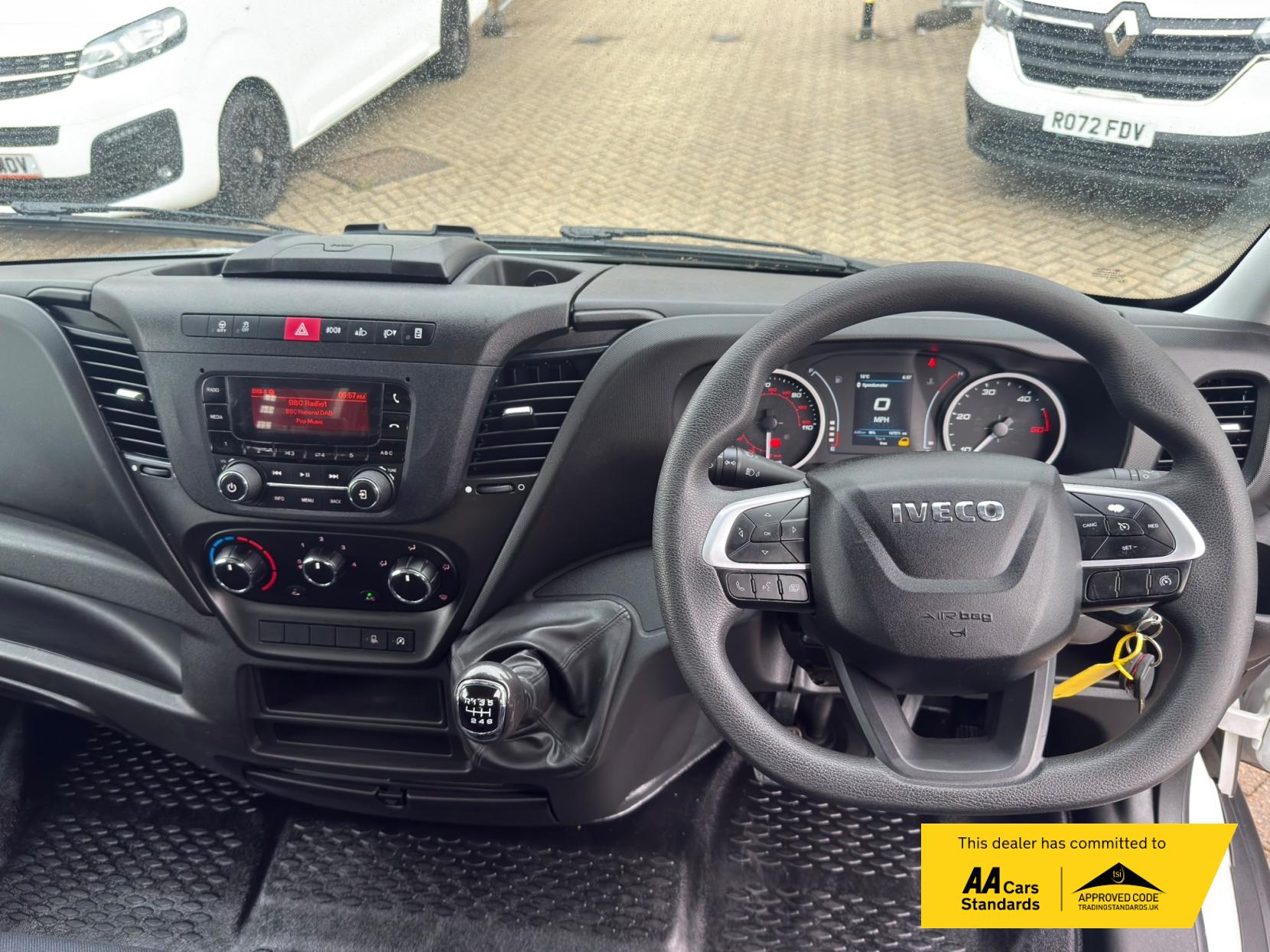 2022 Iveco Daily - Thumbnail 32