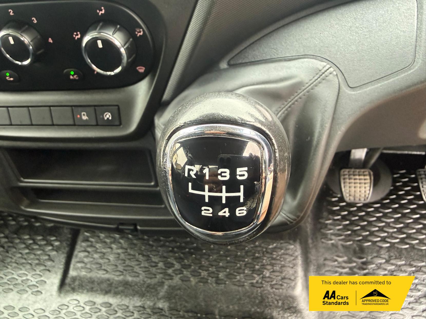 2022 Iveco Daily - Thumbnail 31