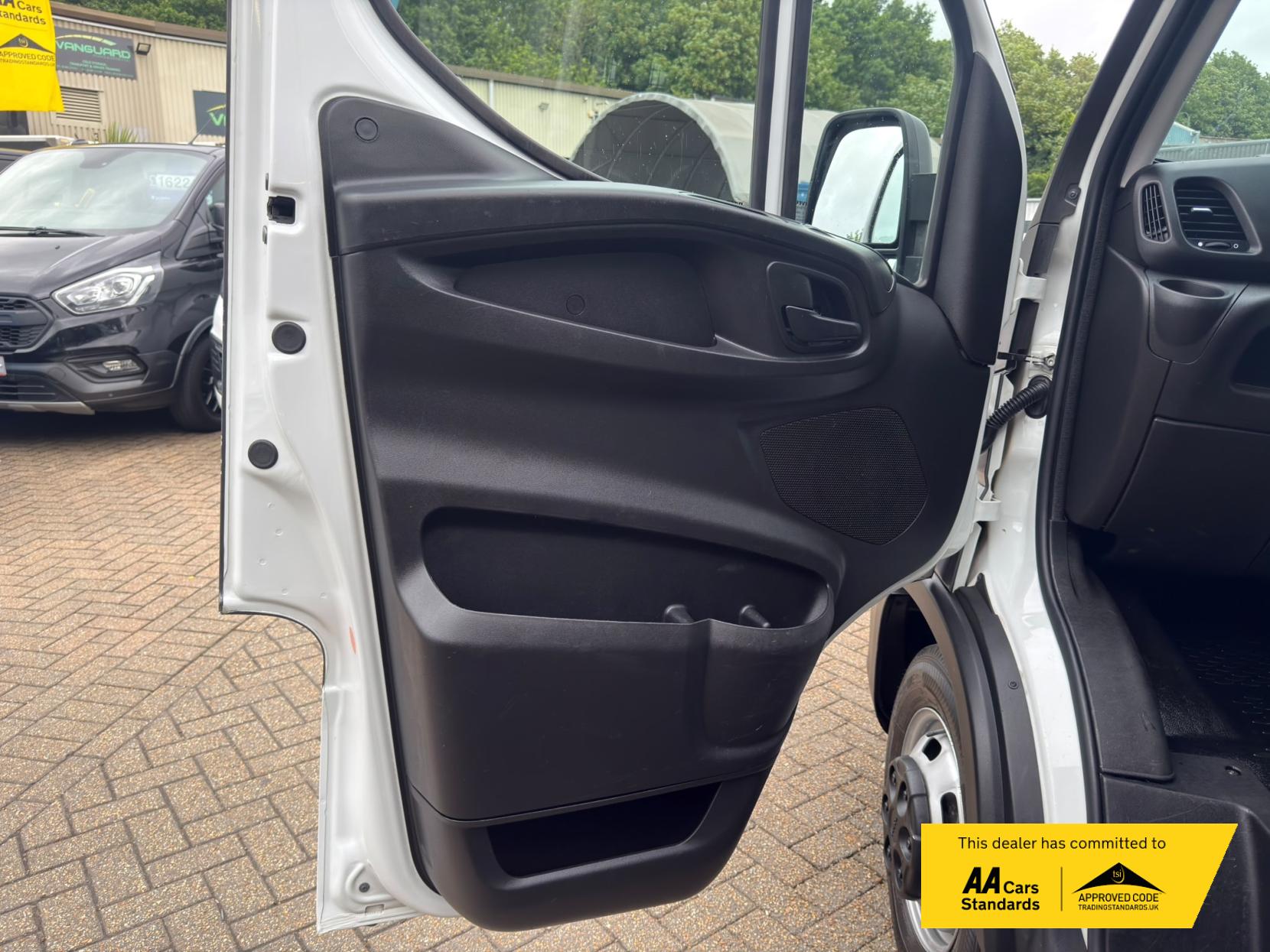 2022 Iveco Daily - Thumbnail 22