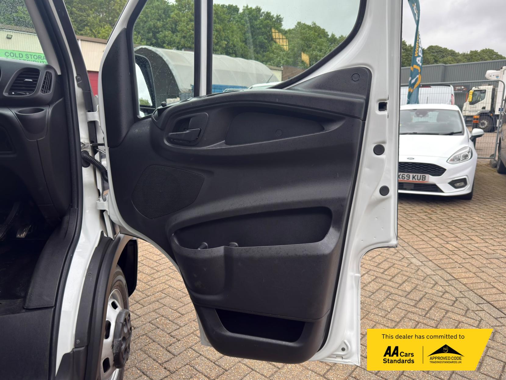 2022 Iveco Daily - Thumbnail 50