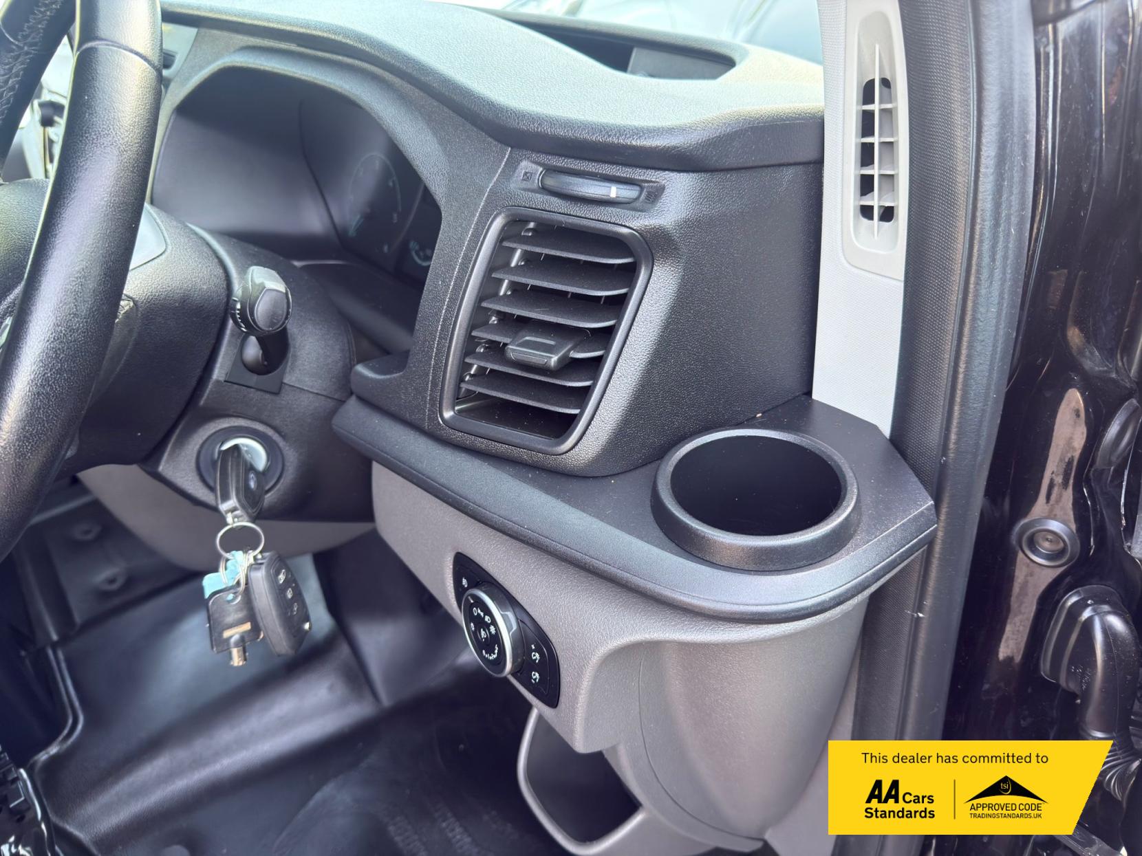 2021 Ford Transit Custom 2.0 300 EcoBlue Trail Panel Van 5dr Diesel Manual L2 H1 Euro 6 (s/s) (170 ps) - Thumbnail 52