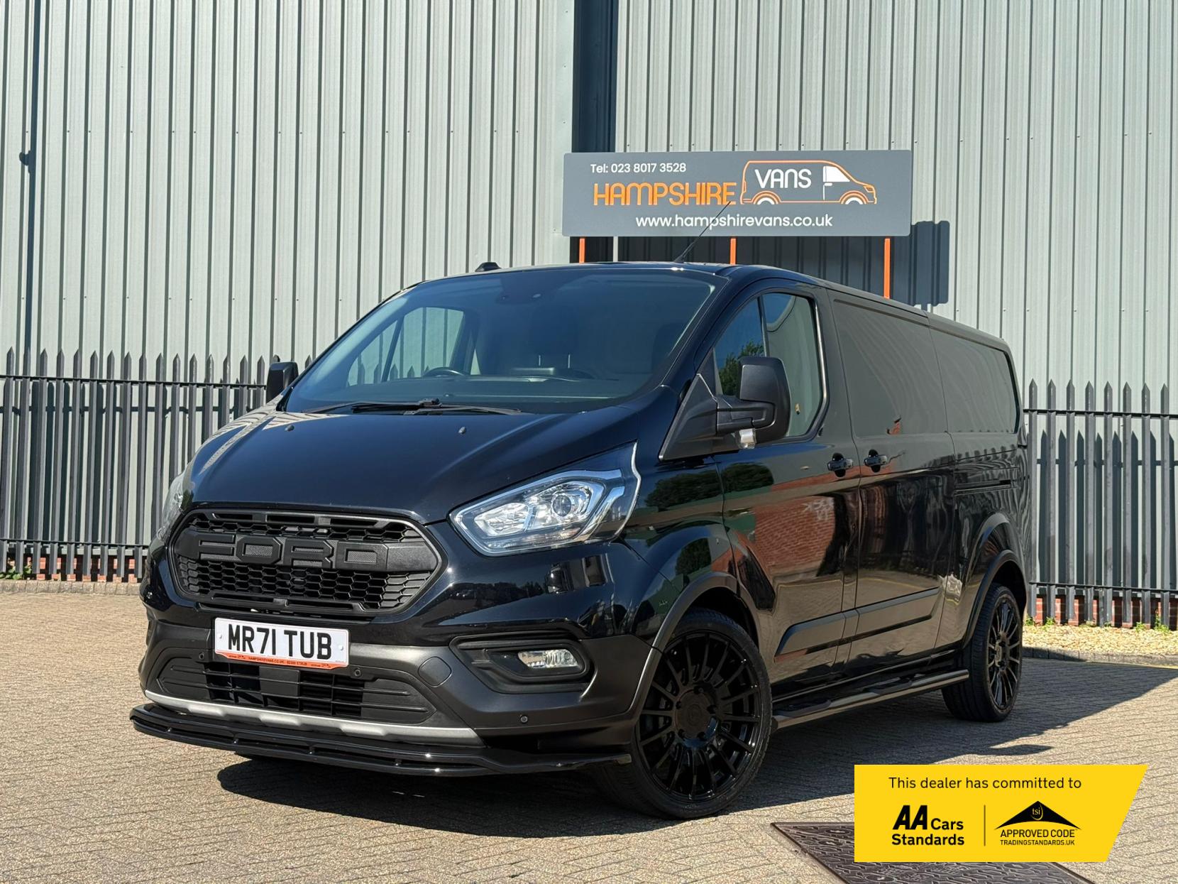 2021 Ford Transit Custom 2.0 300 EcoBlue Trail Panel Van 5dr Diesel Manual L2 H1 Euro 6 (s/s) (170 ps) - Thumbnail 2
